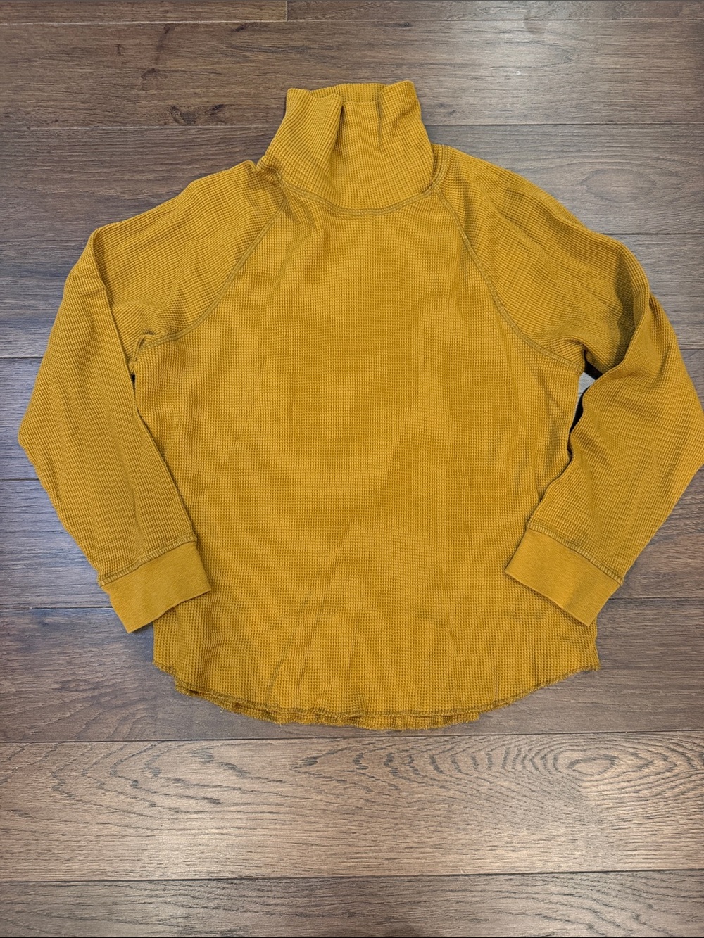Everlane Mustard Waffle-Knit Turtleneck Sweater Size Large - C68-018